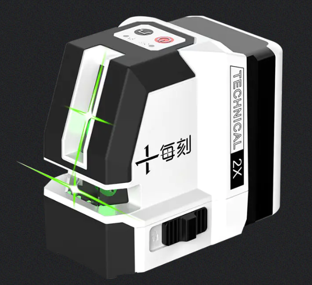 Is the dual-line green laser level suitable for use in humid or dusty environments?